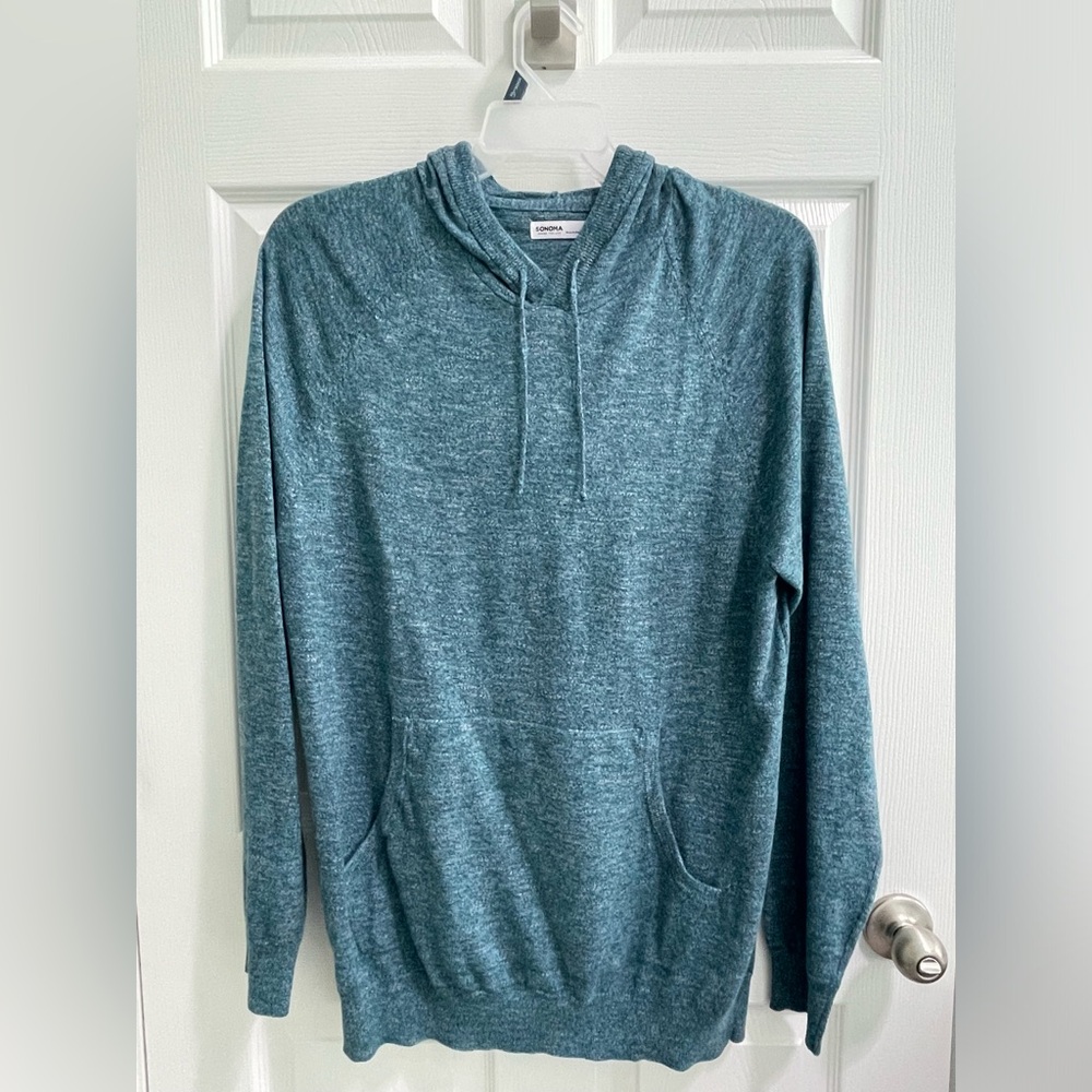 Sonoma Men’s Sweater with hood